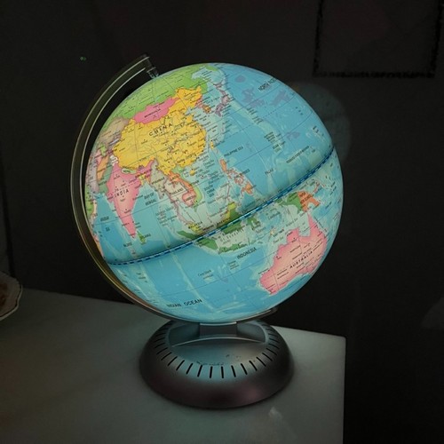 Light world globe in - world, 9