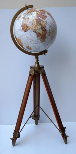 Inches rotating world - 18",